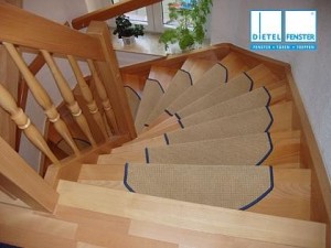 Geschosstreppen aus Holz ½ gewendelt&hellip;
