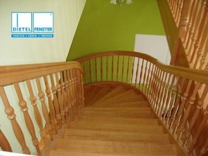 Geschosstreppen aus Holz Rundwangentreppe&hellip;